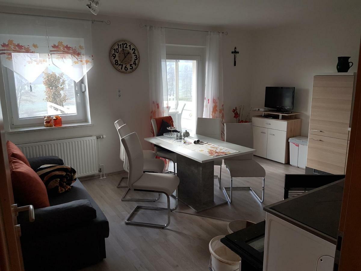 Appartement Dahoam By Fam. Franz à Gamlitz Extérieur photo
